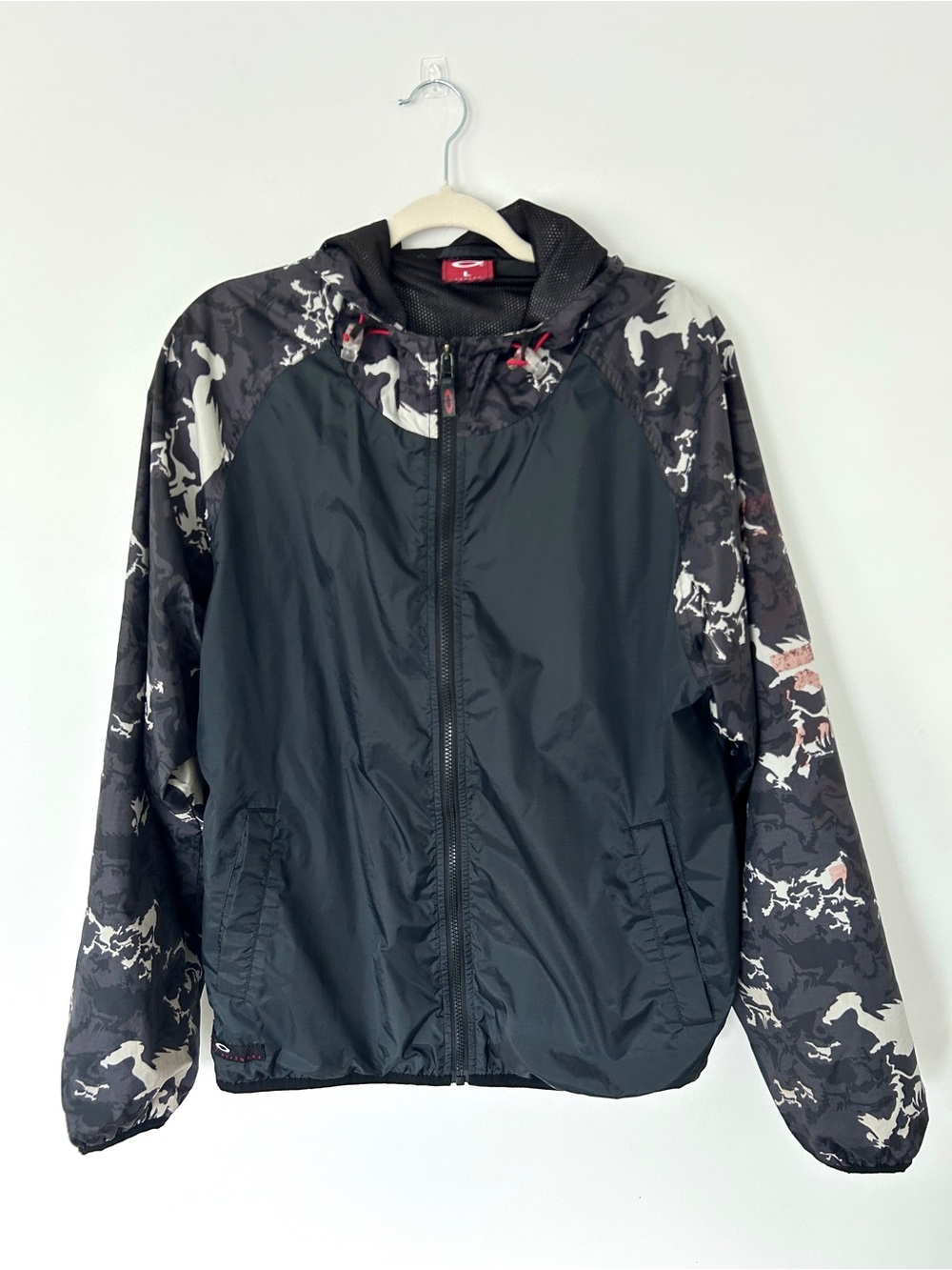 Vintage Oakley Software Skull Camo Jacket Size Large